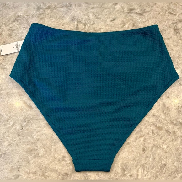 NWT Old Navy 2 piece Swimsuit - Picture 5 of 8
